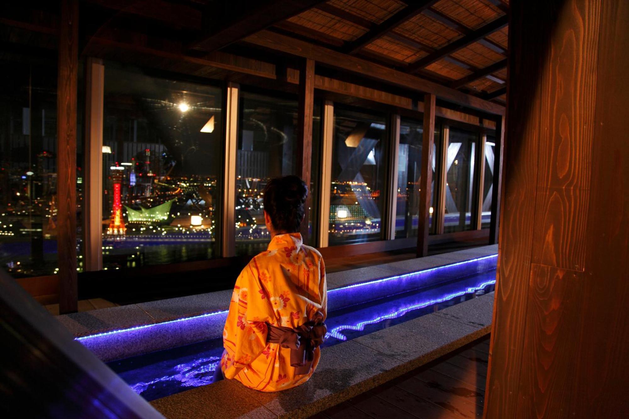 Kobe Harbor Land Onsen Manyo-Club Hotel Exterior foto